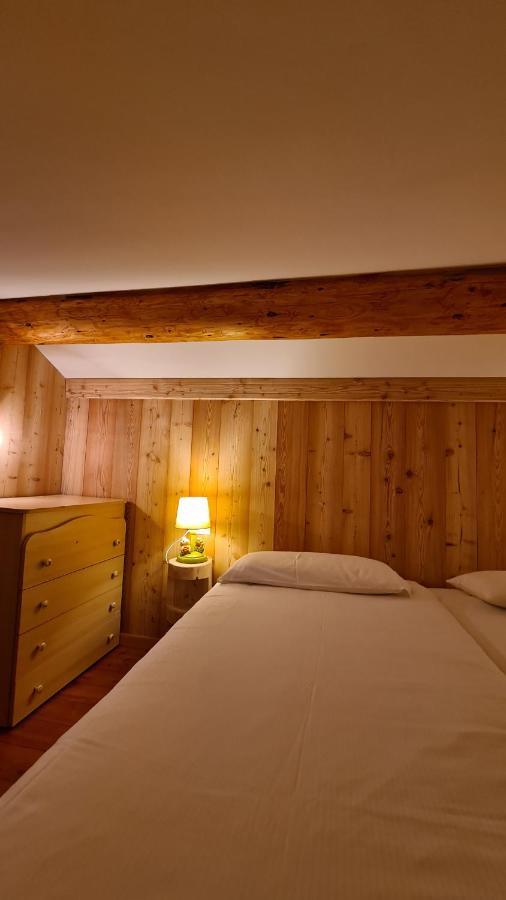 Baita Pra Petina Pale Di San Martino Siror Kültér fotó