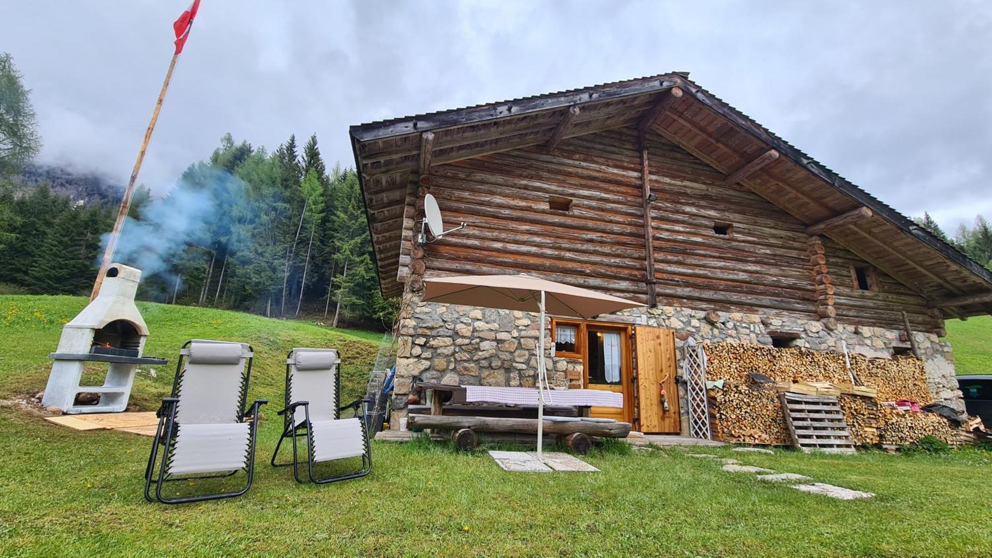 Baita Pra Petina Pale Di San Martino Siror Kültér fotó